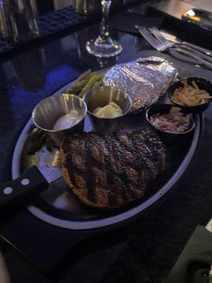 Filet w/ loaded potatoes and aspargus