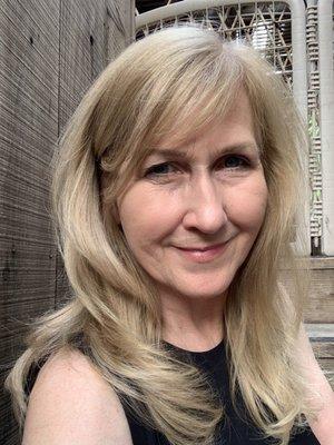 Walter Claudio Salon