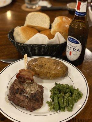 1820 The Family Restaurant