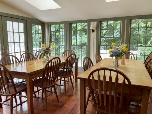 Breakfast sunroom in Spring