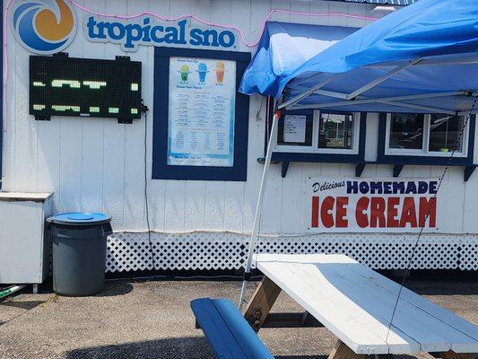 Tropical Sno of Columbia