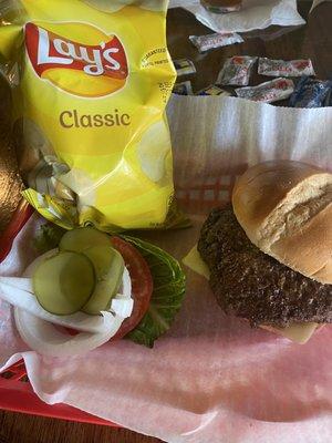 1/4 LB burger. They just added it not on menu yet.... But Jason filled us in on items not on menu.