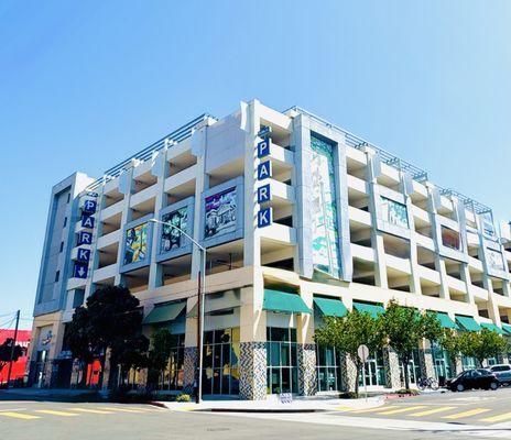 $1 an hr parking on top