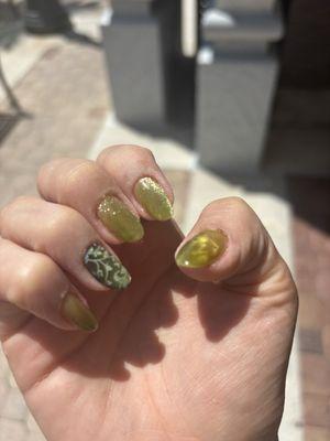 Young Nails Style & Spa