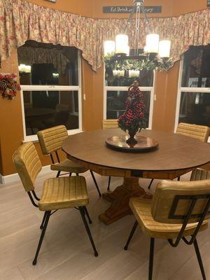 RoomsXpress Furniture