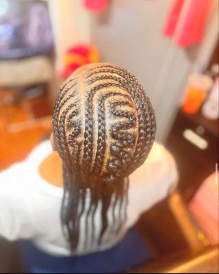 Shades Of Fee Beauty Boutique