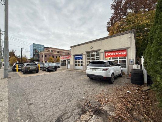 Al's Hubcaps & Wheel Repair