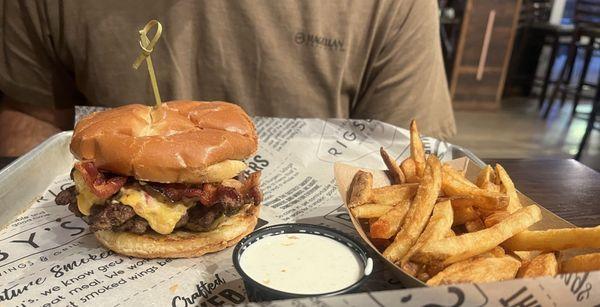 Rigsby's Smoked Burgers, Wings & Grill