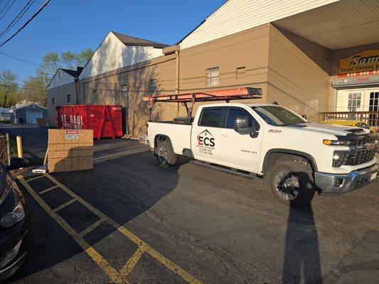 ECS Roofing & Exteriors