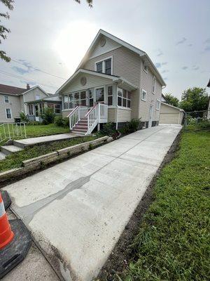 Reyes Concrete Construction