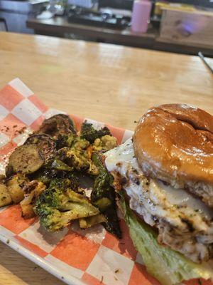 Uturn Restaurant and Sports Bar