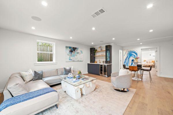 Alexandra Teter - Compass