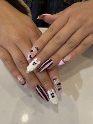 Colome Nails