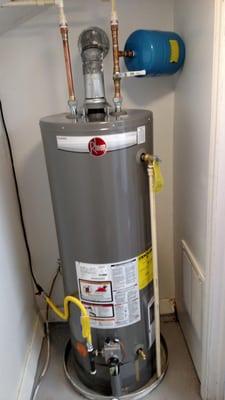 Replaced older water heater with a leaking gas control valve for an existing customer.