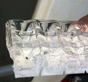 Our 5 stage filtration provides clear & dense ice that lasts longer and has no tap water taste.