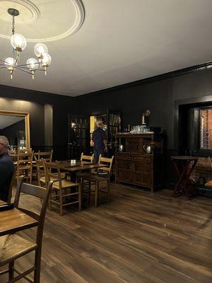 The Homeport Inn & Tavern