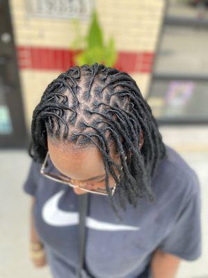 Women's
retwist