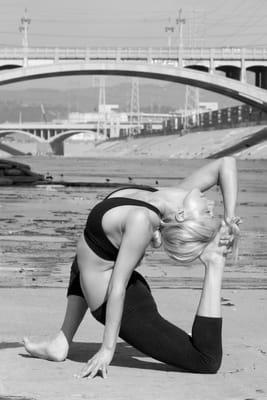 Angela Kukhahn in Rajakapotasana variation