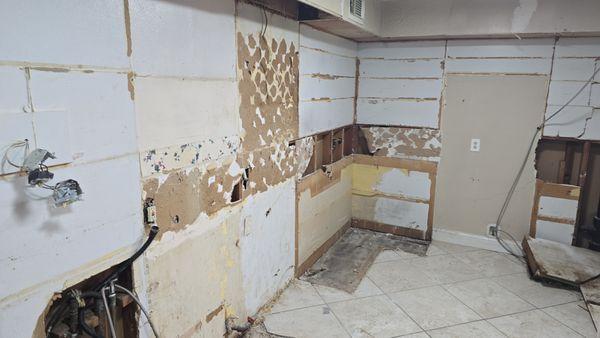 Sos Demolition & Removal