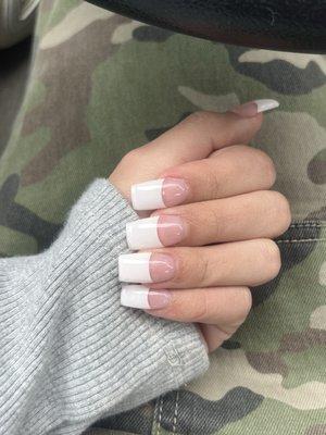 Nguyen's Nails & Hair