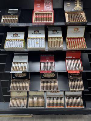 Explore top cigar brands like Plasencia, Macanudo, and My Father at our Plantation cigar shop - premium selection for every aficionado.