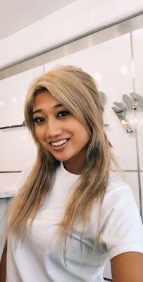 Blonde color + tape in extensions!