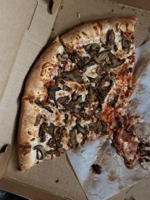 83 Pizza & Travel Plaza