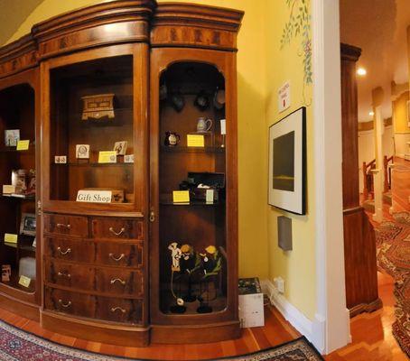 Living room to The Inn at Occidental