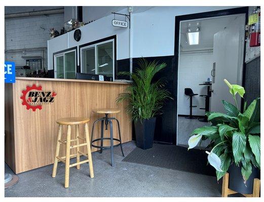 Benz & Jagz Specialist