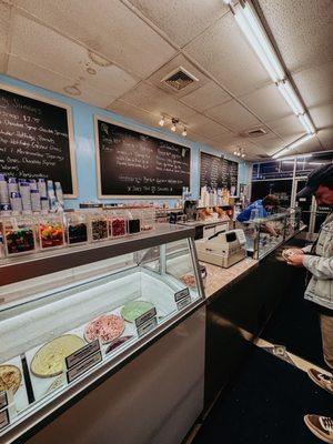 Scoops on the Boulevard