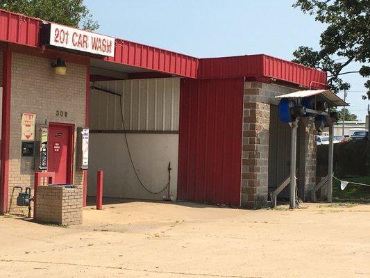 201 Automatic & Self Serve Car Wash