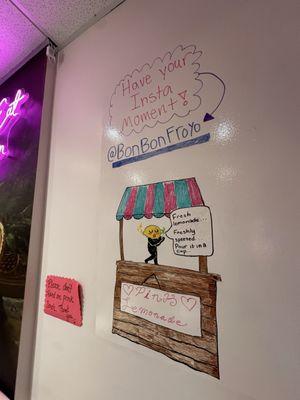 BonBon Frozen Yogurt