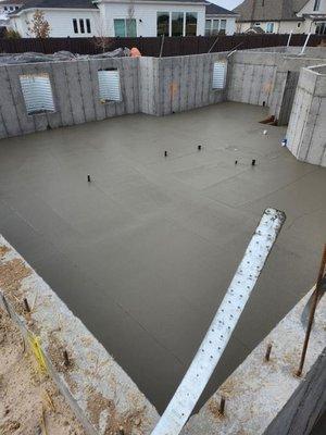 Terreno Concrete Landscaping & Excavation