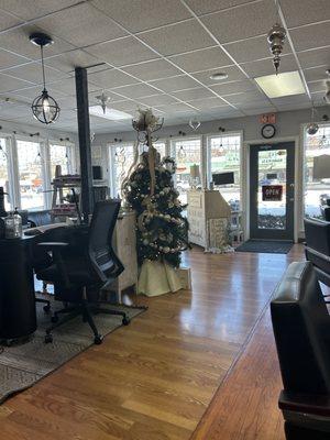 Scissors III & Co Hair & Nail Design