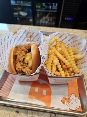 Ultimate Sandwich with fries