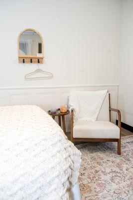 Calm and clear Esthetics