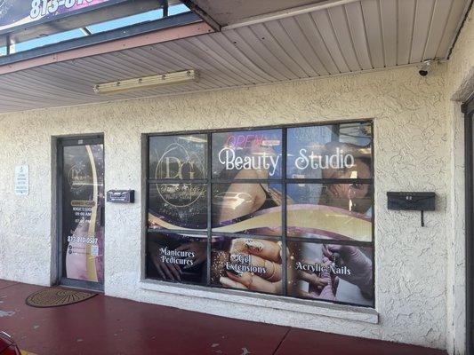 Donde Greys Nails Salon