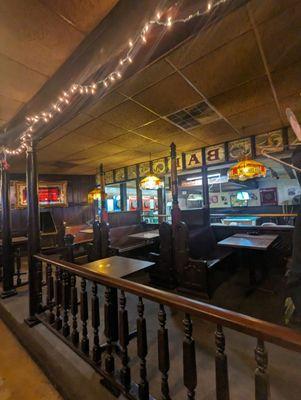 Shirley's Restaurant & Bar