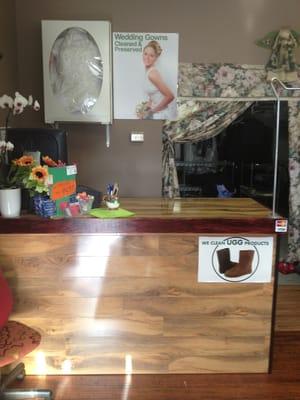 Mona Lisa Tailoring & Cleaners