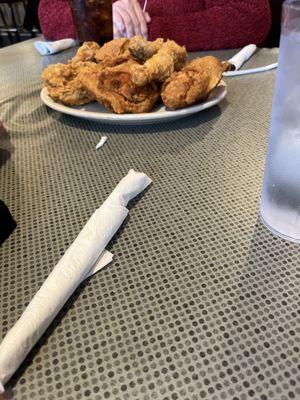 Crossroads Restaurant & Lounge