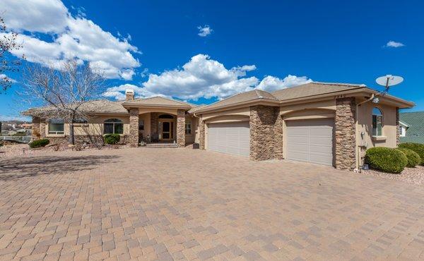 PrescottFineHomes - Better Homes & Gardens BloomTree Realty