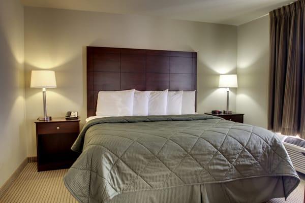 Cobblestone Inn & Suites - Carrington