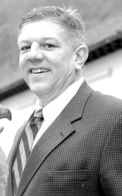 Dr. Brian Reilly welcomes you to visit Family Care Chiropractic Center in Hot Springs, AR.