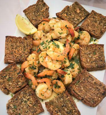 Garlic Shrimp with Paleo Garlic Bread