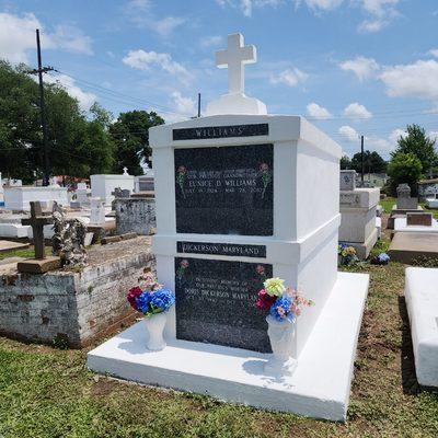 NEVER FORGET TOMB SERVICES