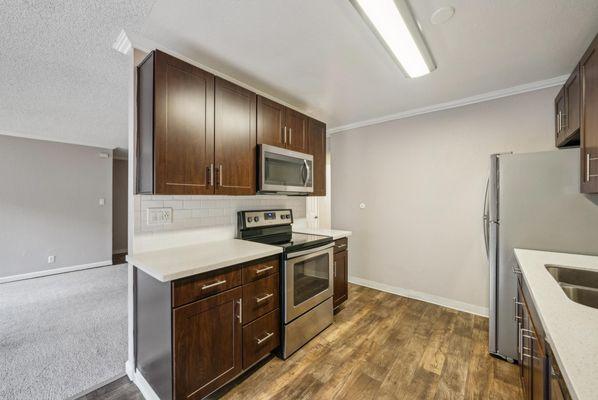 La Valencia Apartment Homes