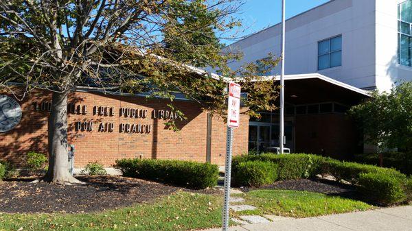 Louisville Free Public Library