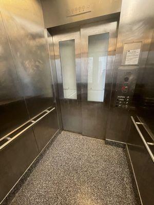 The elevator at this stage was very clean smelled like purple Fabulosa. I don't know what scent that is, but it's purple.