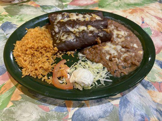 Enchilada Dinner with móle sauce - authentic and fresh!