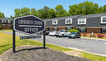 Legacy 2000 Apartments